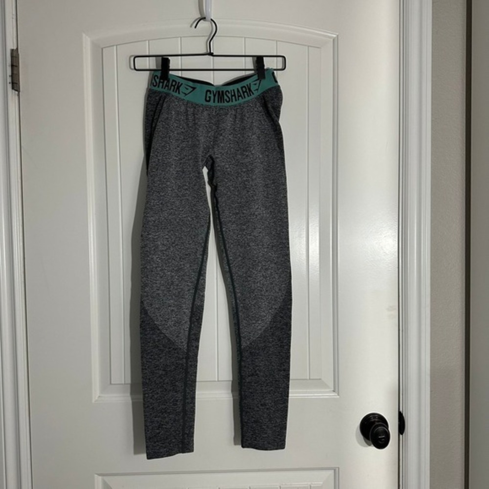 Gymshark‎ Flex Leggings Low Rise Heathered Gray and Teal Size M